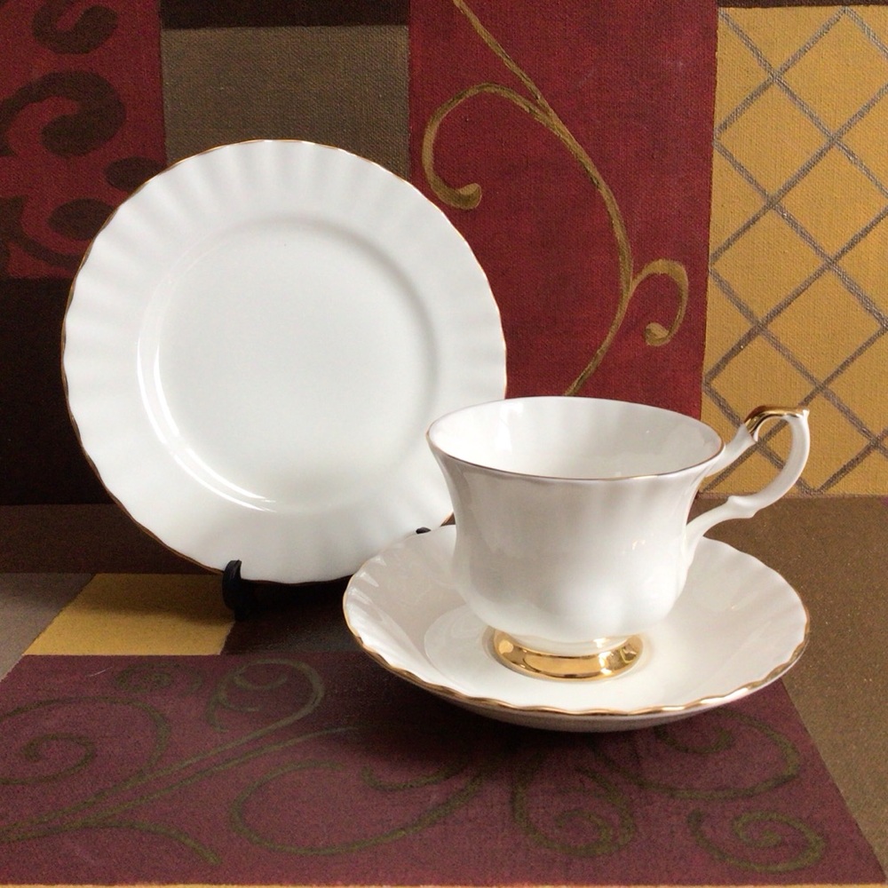 Royal Albert Val D’Or Teacup Saucer And Plate